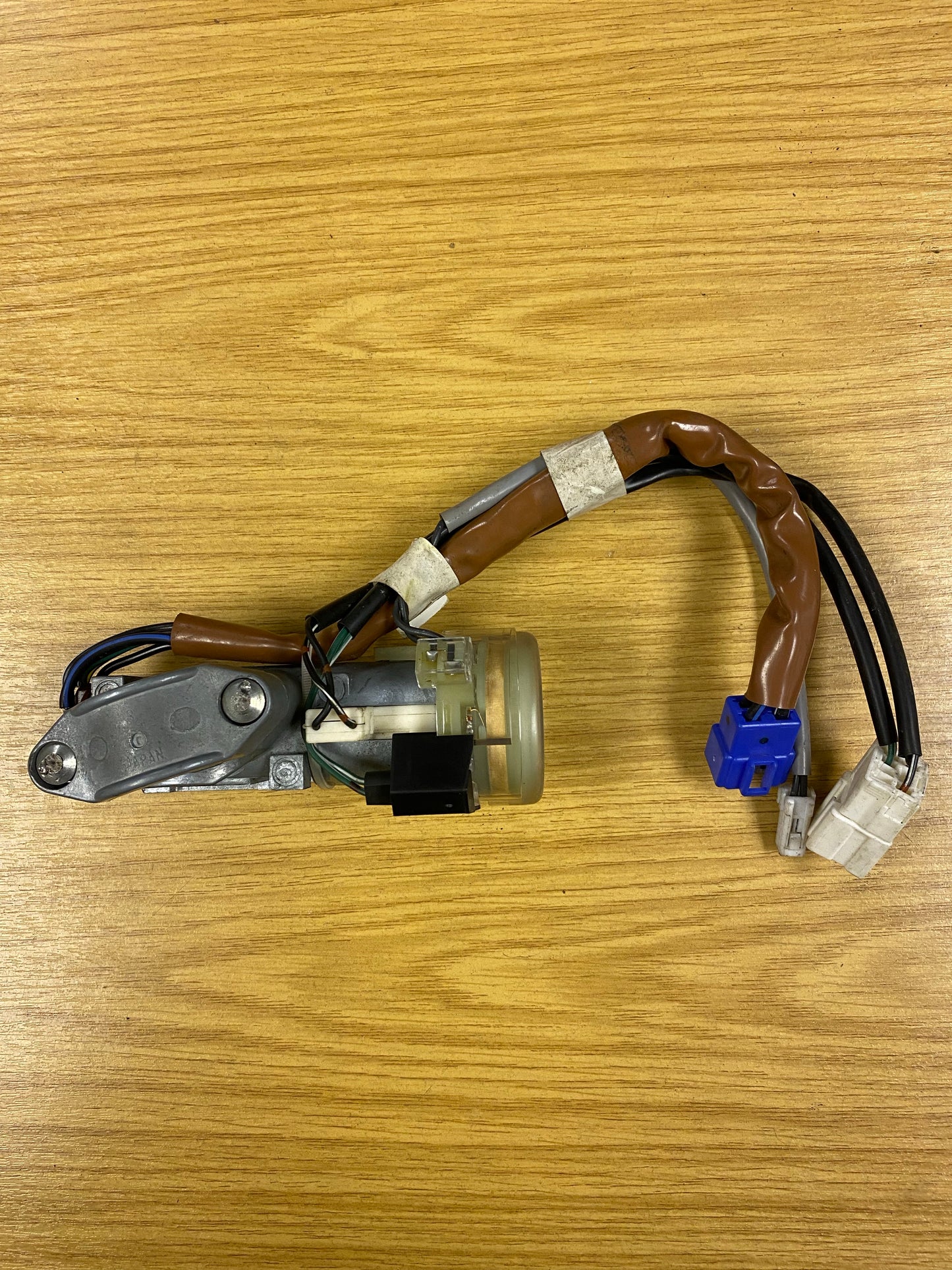 Subaru Impreza STI 9 Hawkeye Ignition Barrel Switch 882158A000 X1T26171