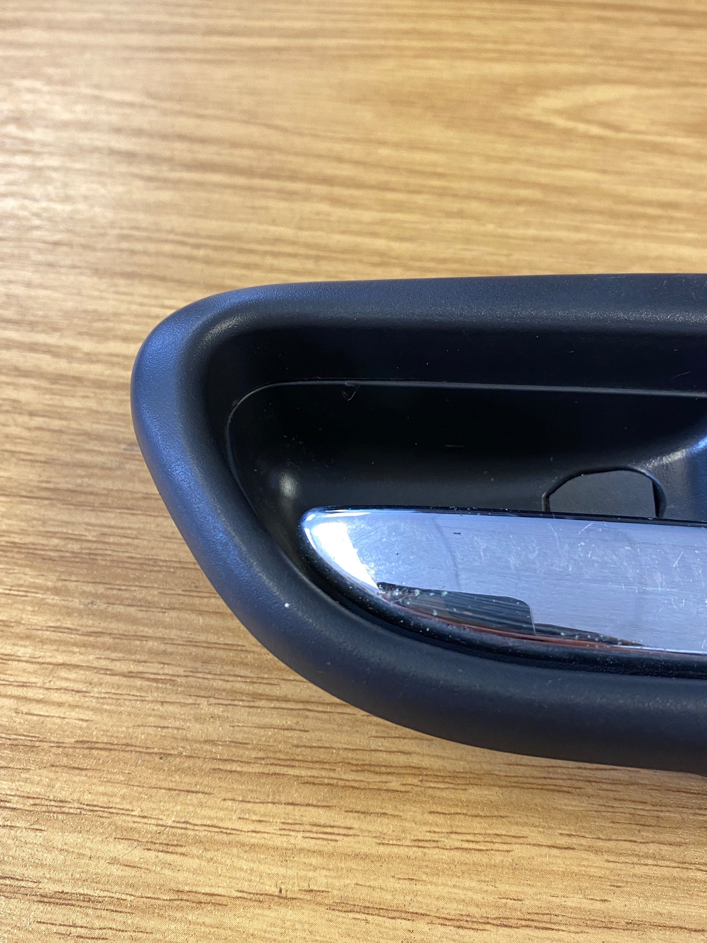 Subaru Impreza STI Ver 7 8 9 Rear Right Interior Door Handle Pull RH (4)