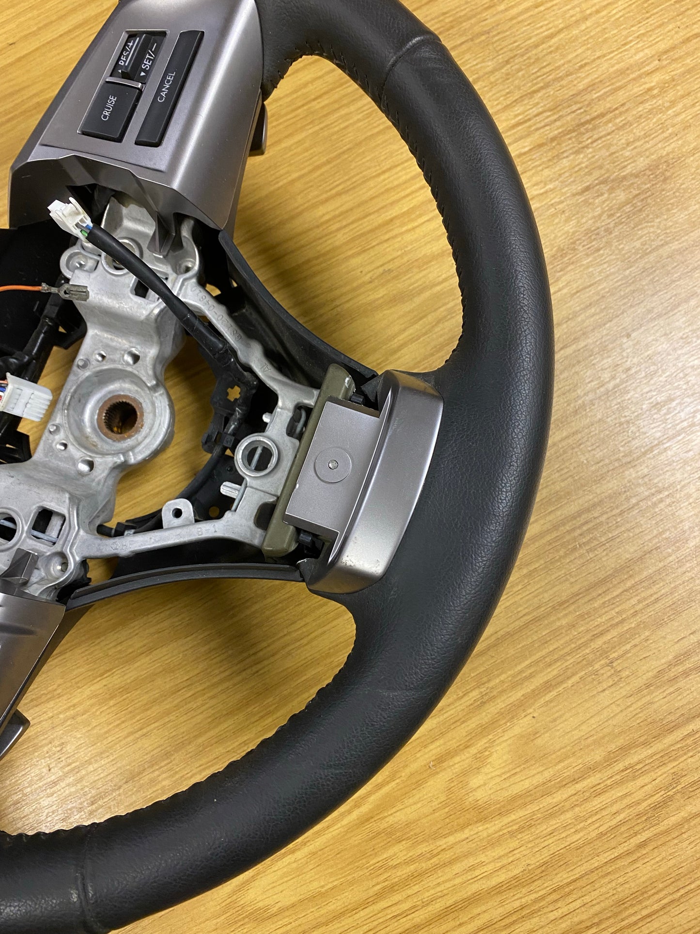 Subaru Impreza 2.0 Auto Automatic Paddle Shift Multi-Functional Steering Wheel