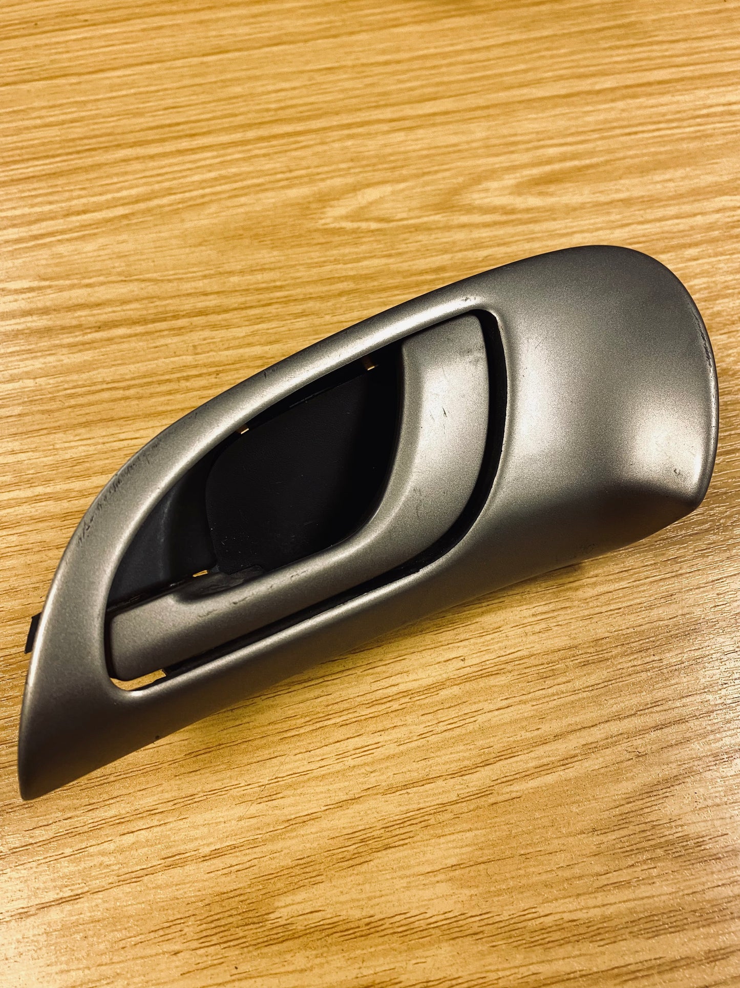 Honda Integra Type R DC5 Left Interior Door Handle Trim Silver