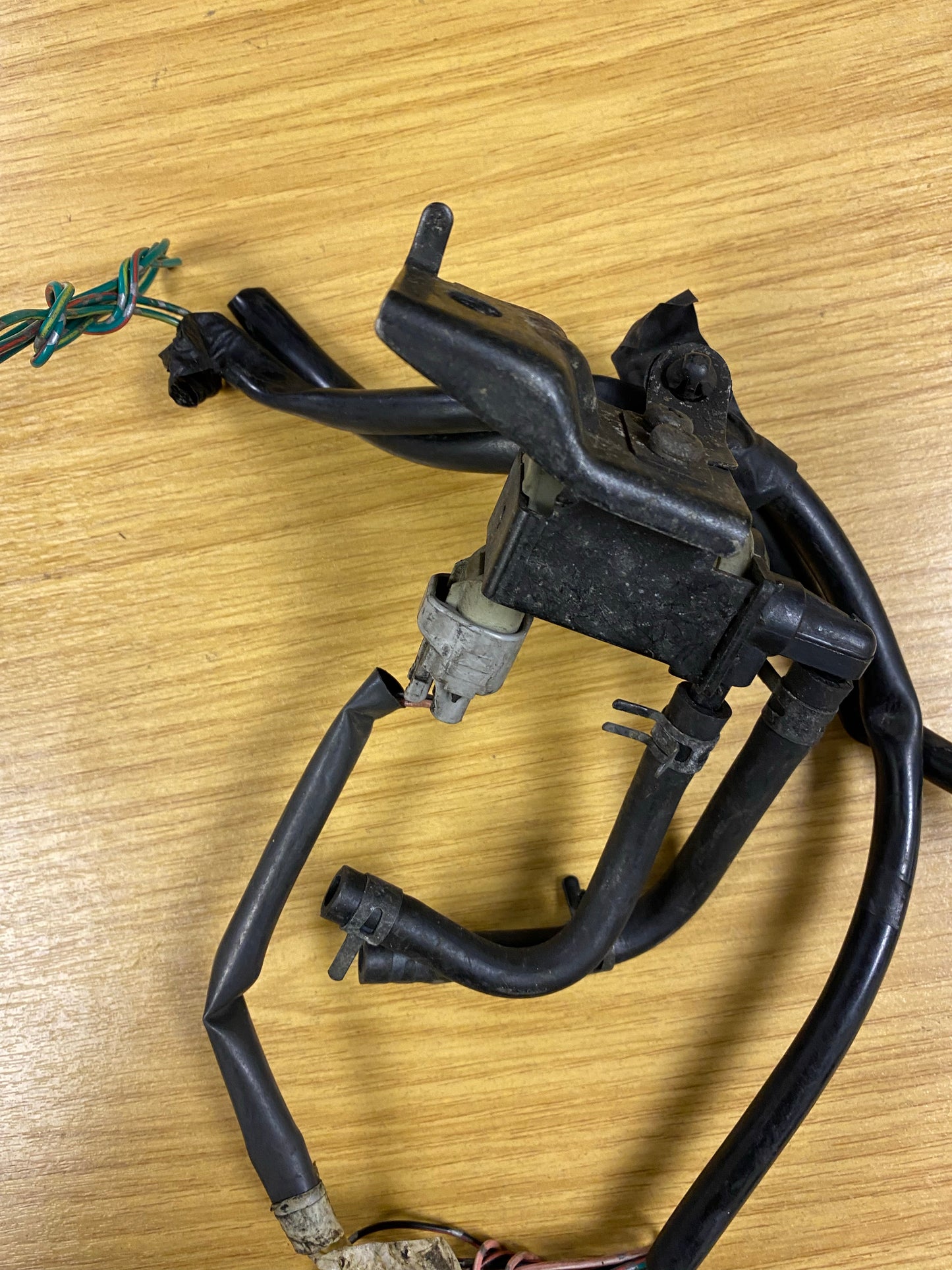 Toyota Starlet Turbo Glanza V 1.3 EP82 EP91 4EFTE Boost Solenoid Bracket Wiring (2)