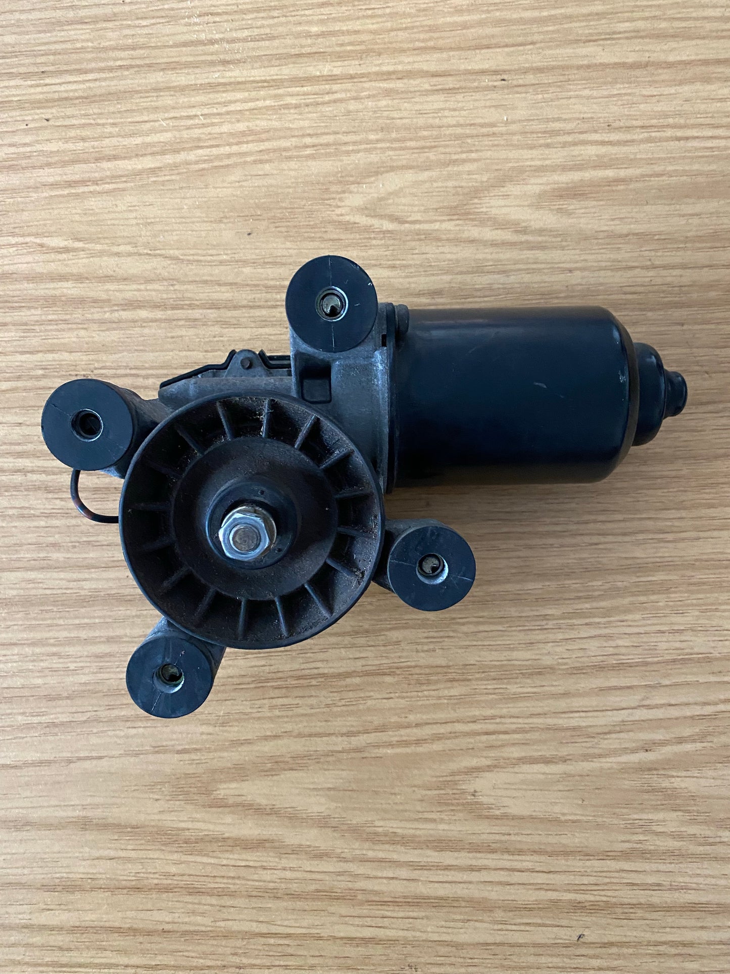Mitsubishi Lancer Evolution Evo 4 Evo 5 Evo 6 IV V VI Front Wiper Motor Denso (1)