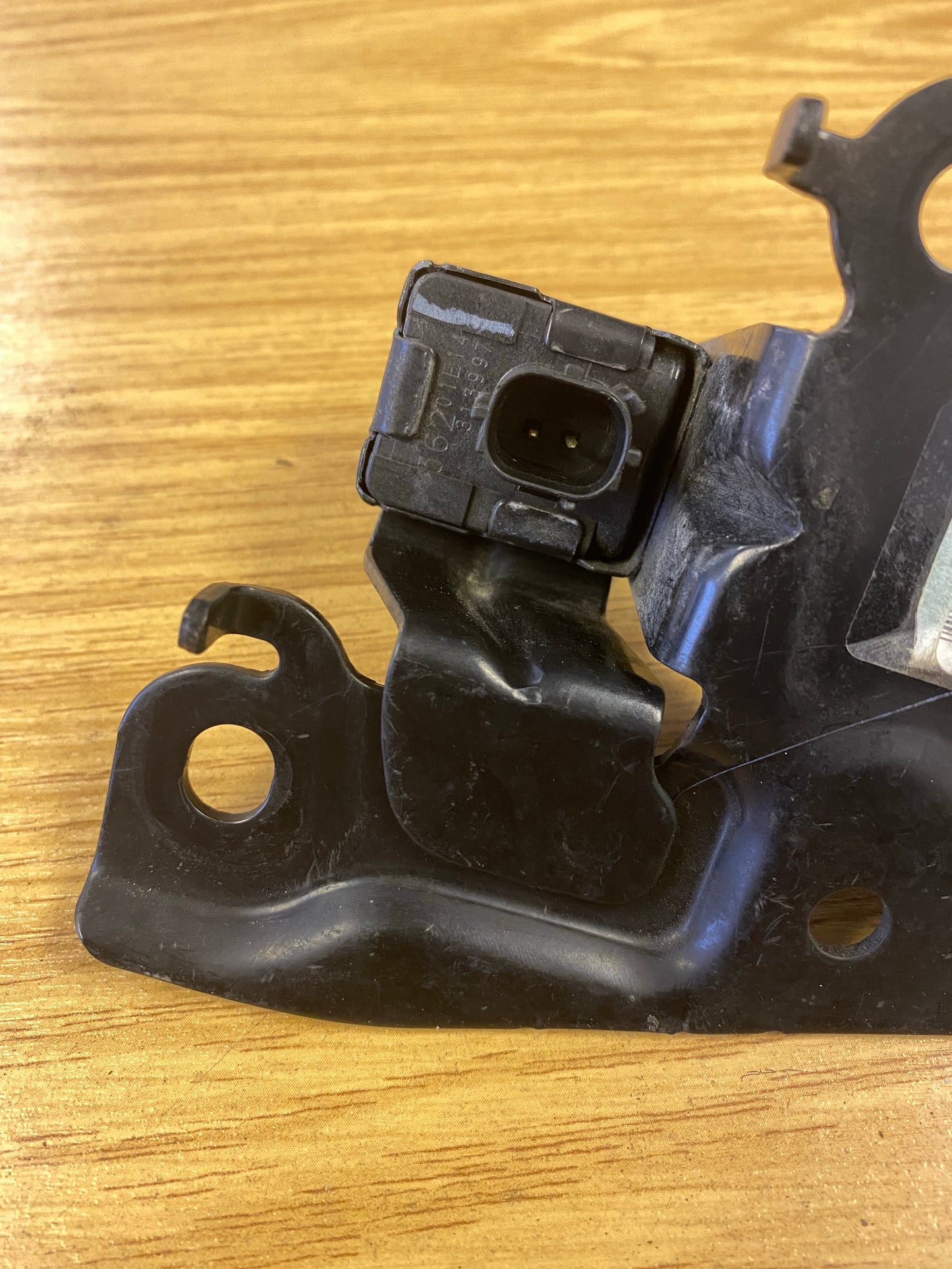 Subaru Impreza STI 8 Blobeye Front Right Airbag Air Bag Sensor W/ Bracket (1)