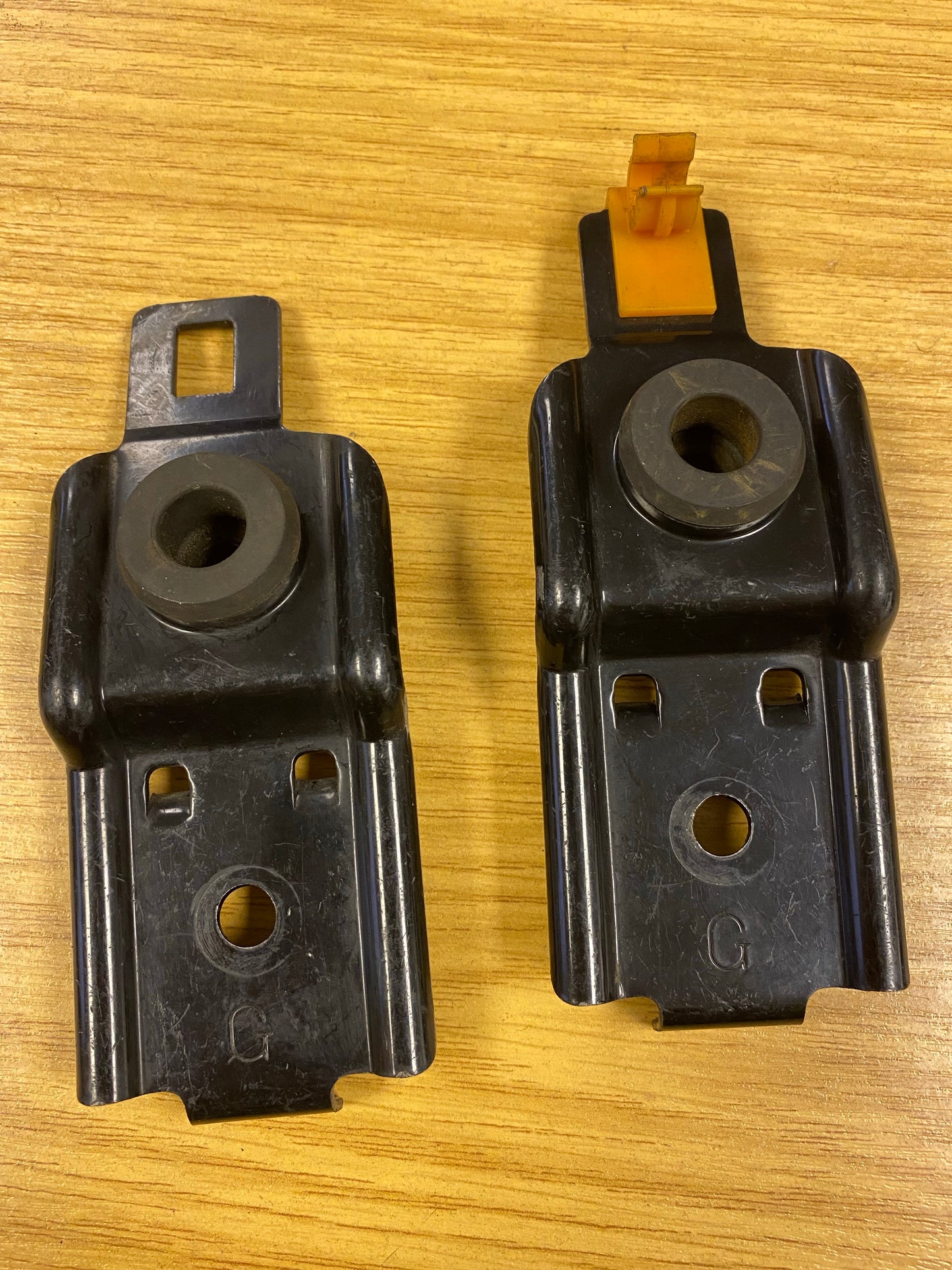 Subaru Impreza WRX STI 7 8 Blobeye Top Radiator Brackets 02-05 UK JDM