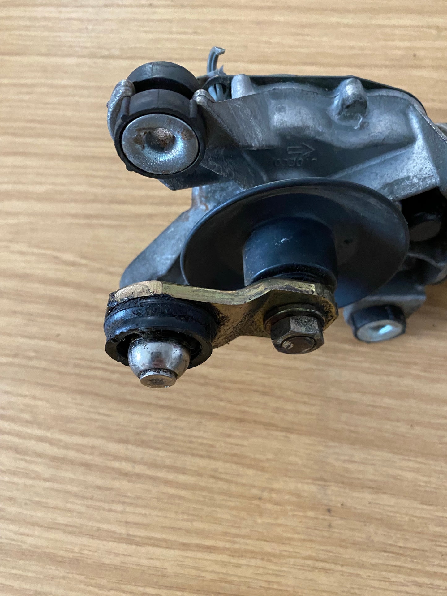 Nissan Skyline GTR R34 BNR34 Front Windscreen Wiper Motor UK STOCK