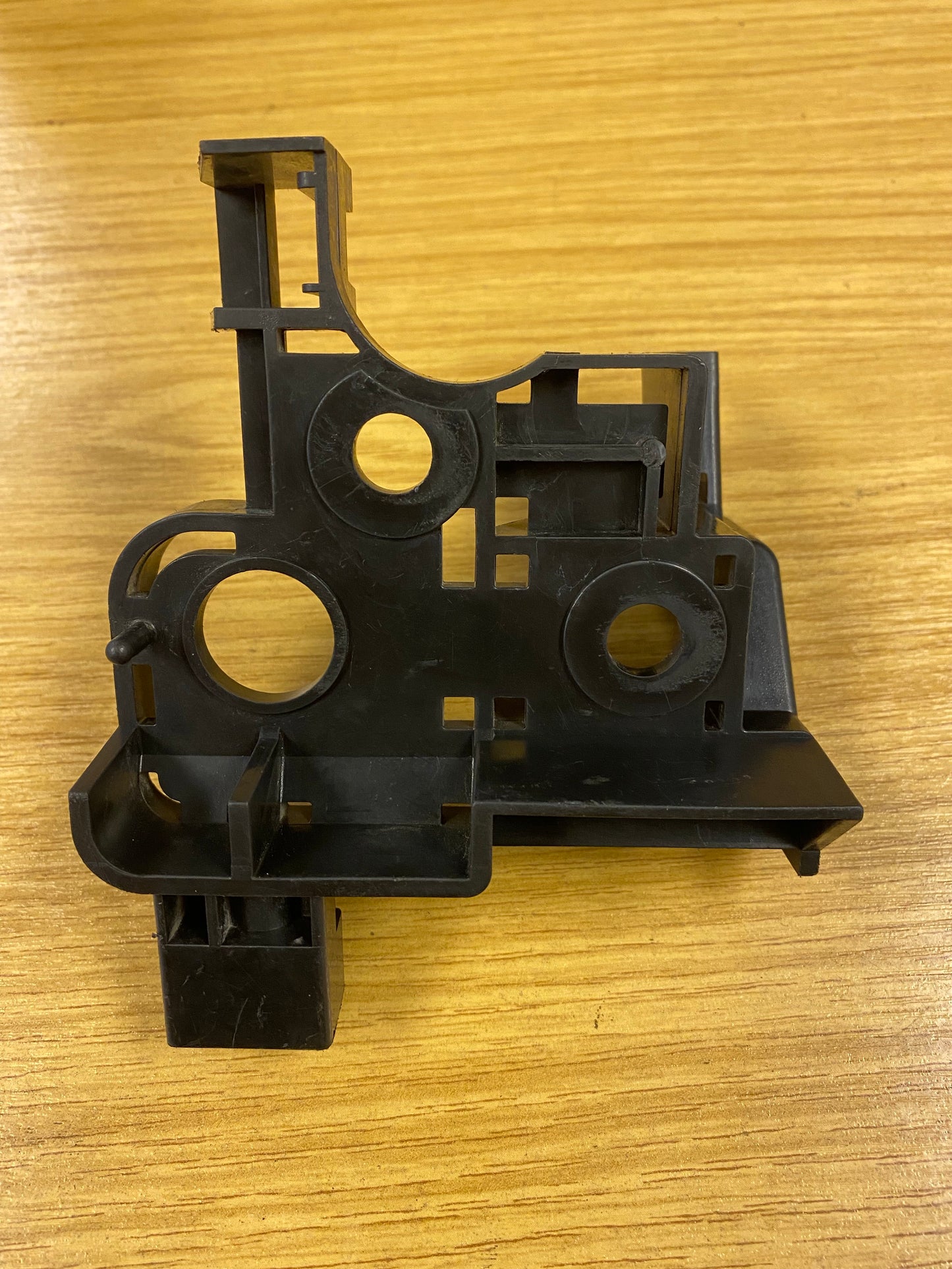 Subaru Impreza WRX STI 8 GDB Blobeye Right RHS Headlight Bracket 03-05