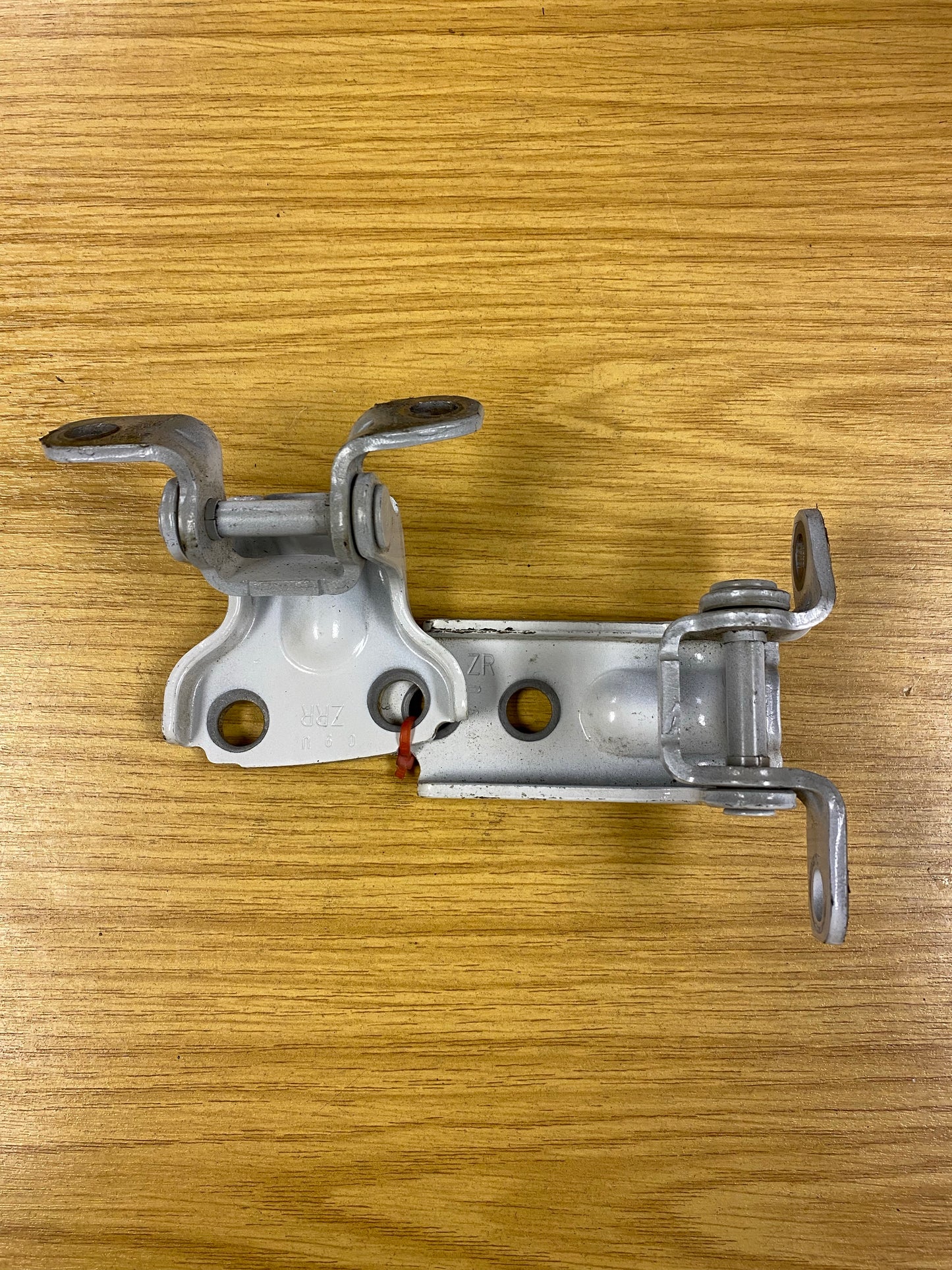 Subaru Forester Rear Right Door Hinge Hinges Pair 10-13 UK Parts