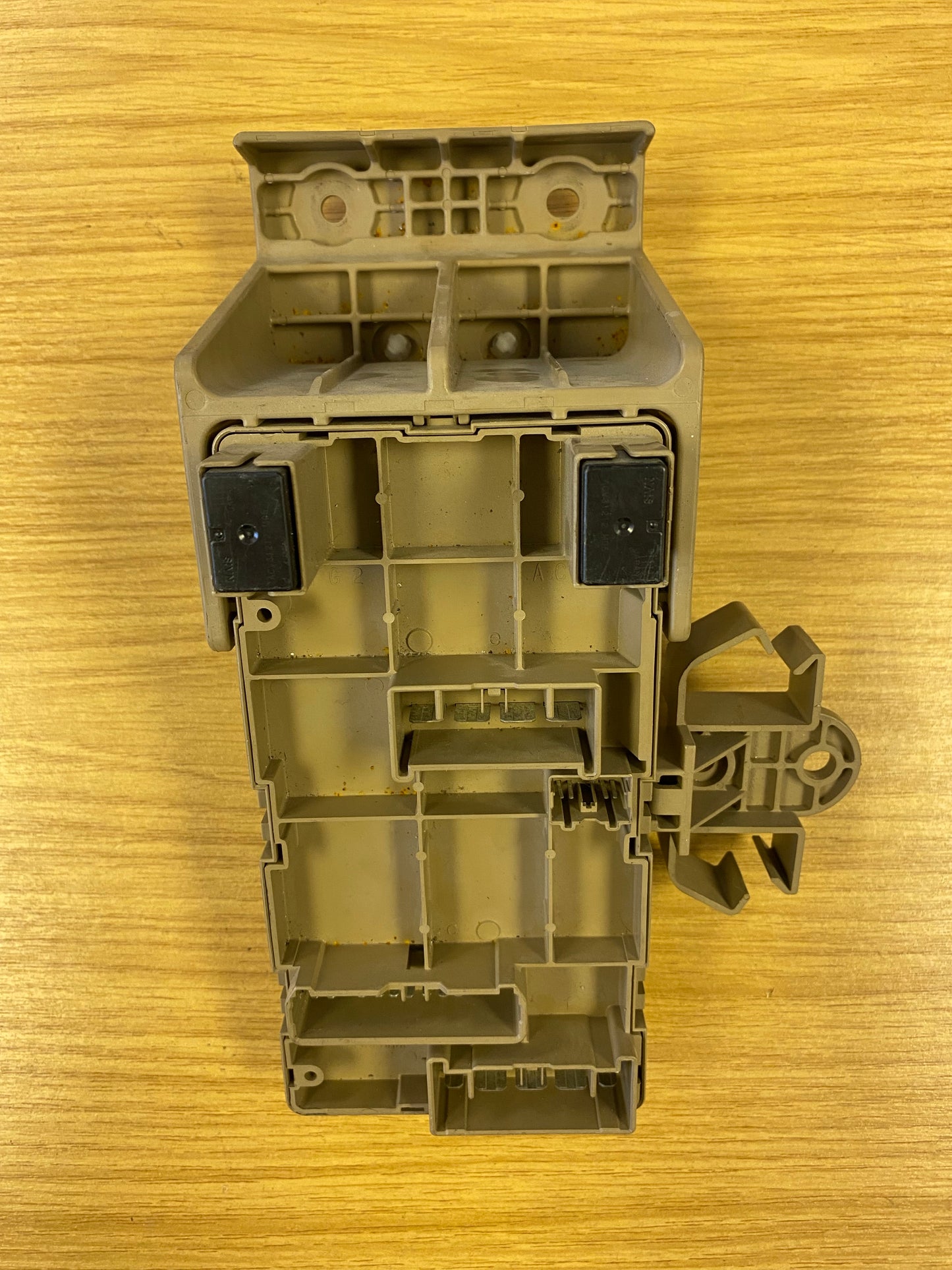 SUBARU Impreza Forester ECU Fuse Box Fuses Relay EE20 Diesel TD 82201FG010