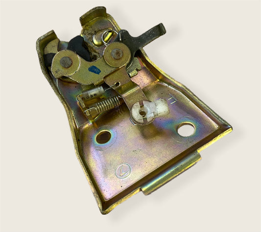 Subaru Impreza STI 8 9 Blobeye Hawkeye Rear Boot Latch Catch Mechanism (2)