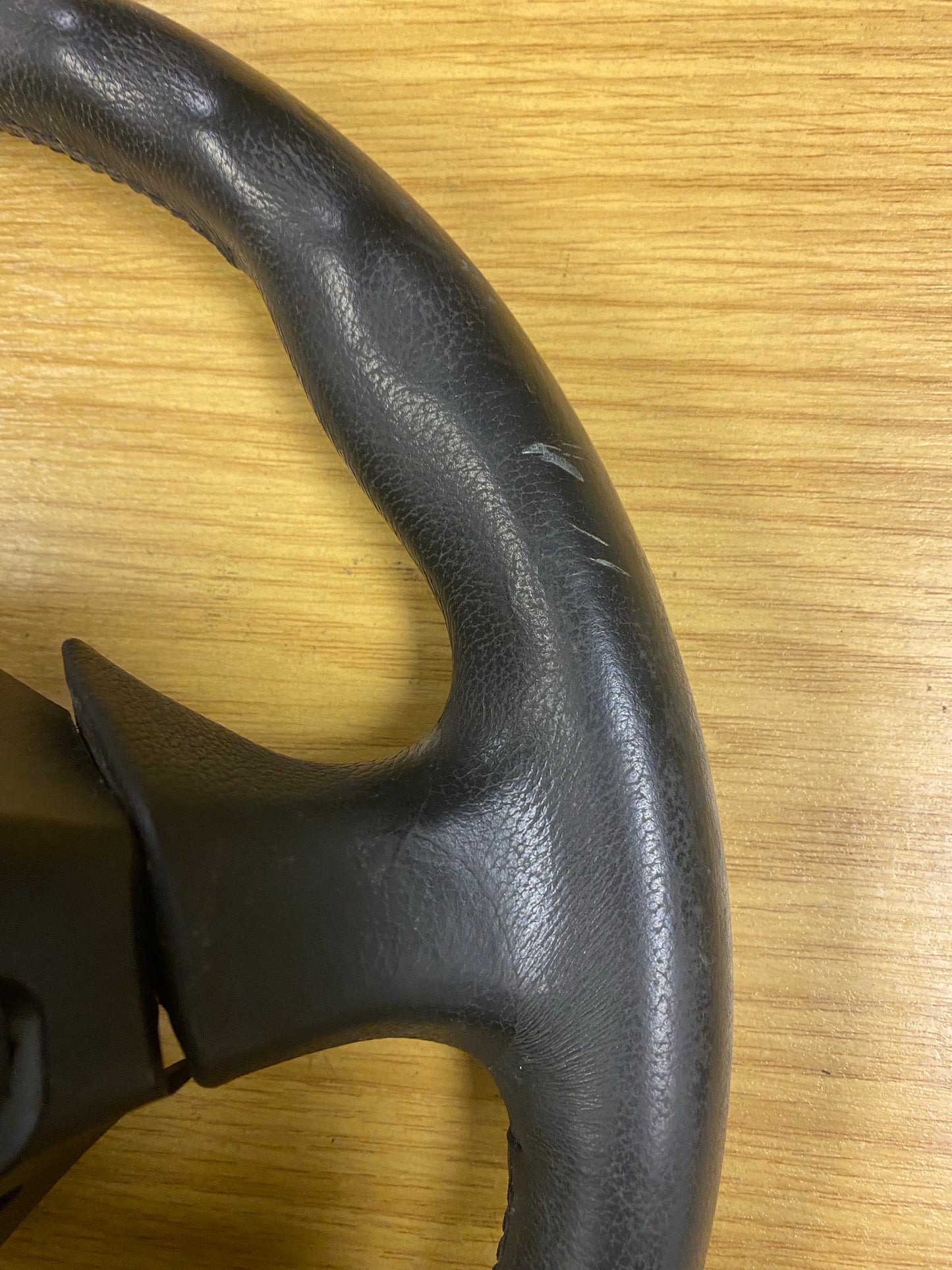 Honda Integra Type R DC5 Steering Wheel MOMO UK PARTS