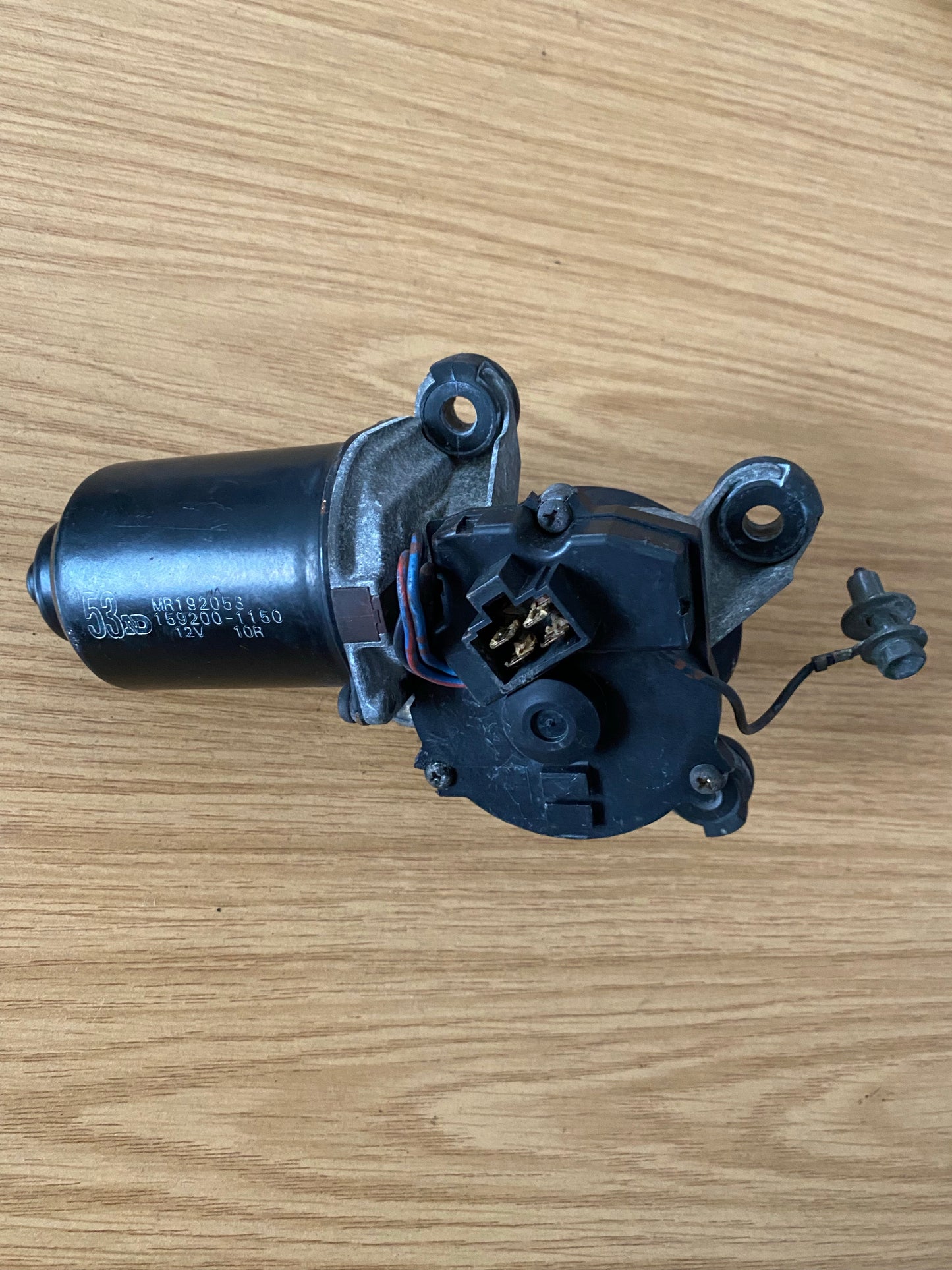 Mitsubishi Lancer Evolution Evo 4 Evo 5 Evo 6 IV V VI Front Wiper Motor (2)