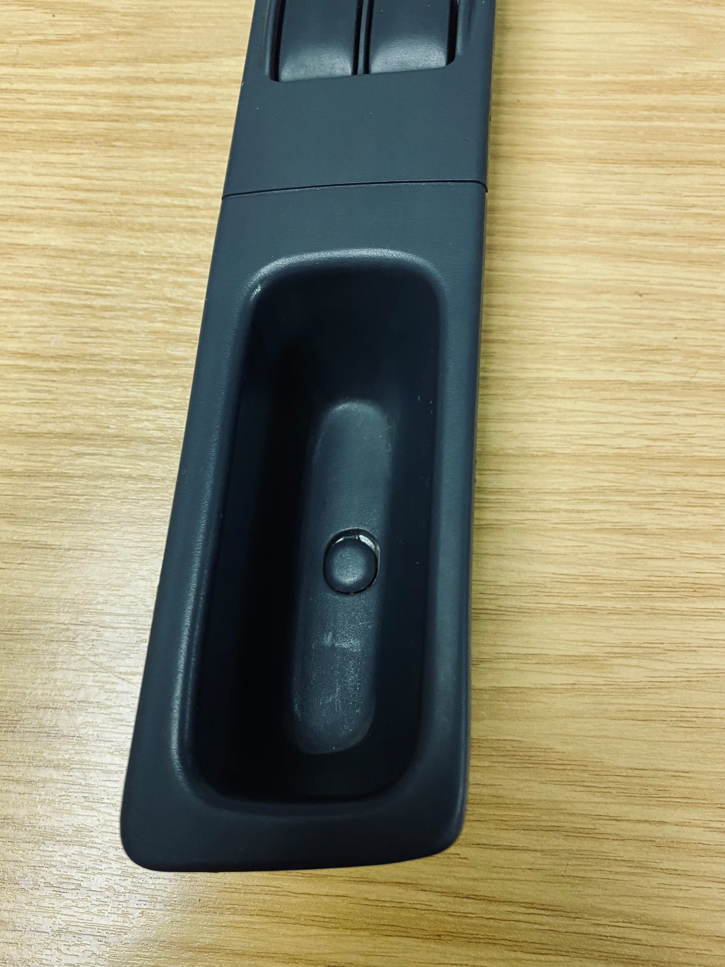 Subaru Impreza STI 8 9 Blobeye Hawkeye Front Right Electric Window Switch 03-07 (2)