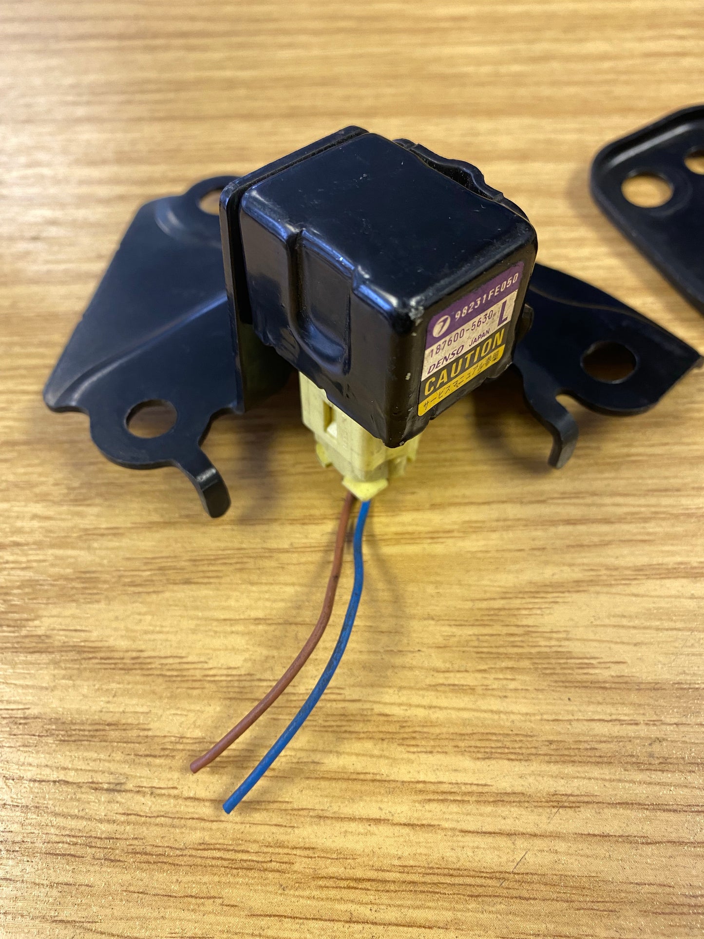 Subaru Impreza STI 8 Blobeye Front Left Airbag Air Bag Sensor W/ Bracket