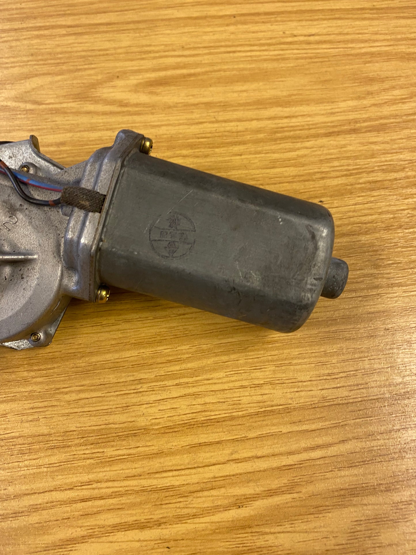 Mitsubishi Lancer Evolution Evo 4 Evo 5 Evo 6 IV V VI Rear Wiper Motor