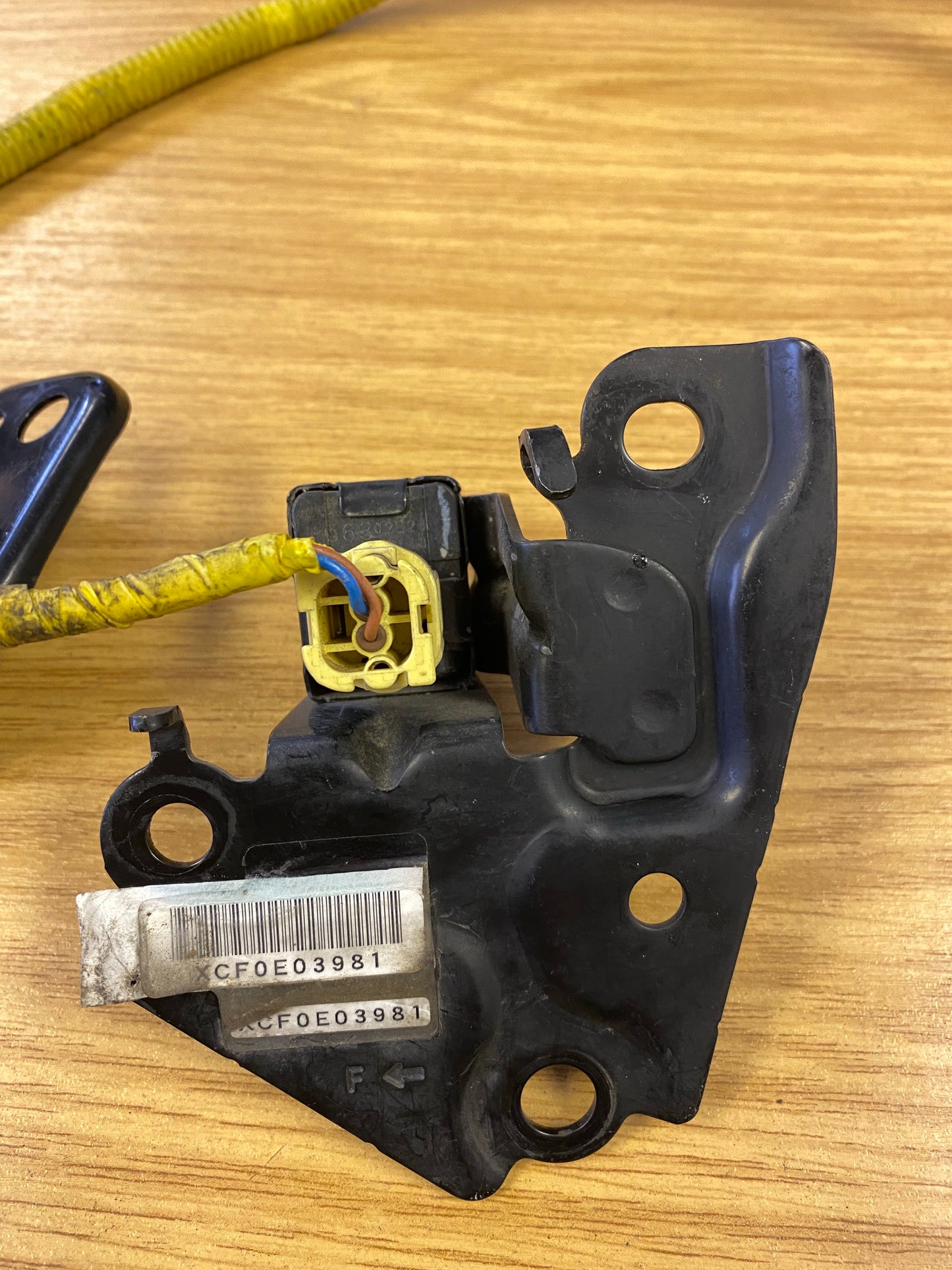 Subaru Impreza STI 8 Blobeye Front Left Airbag Air Bag Sensor Bracket & Wiring