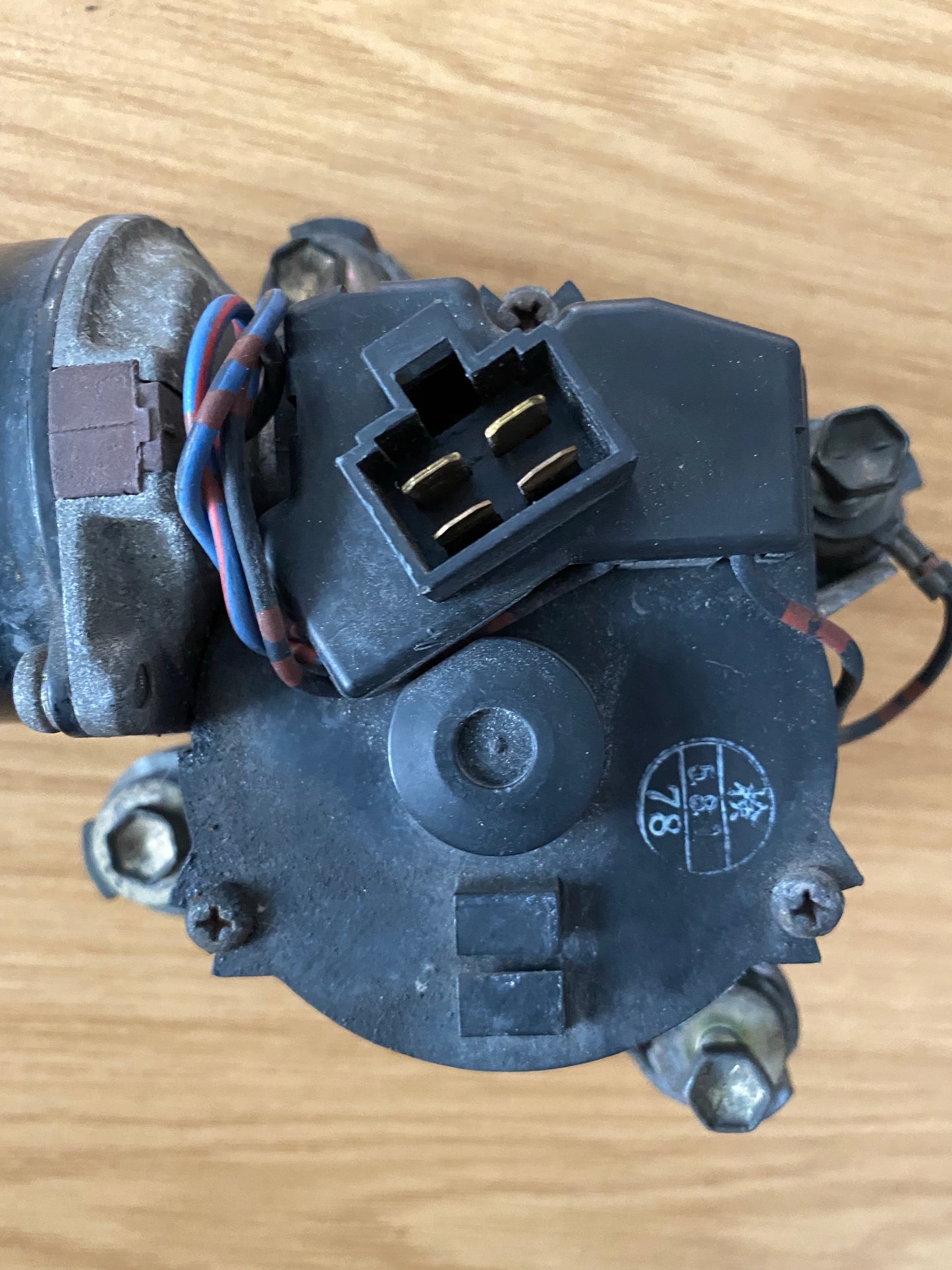 Mitsubishi Lancer Evolution Evo 4 Evo 5 Evo 6 IV V VI Front Wiper Motor Denso (1)