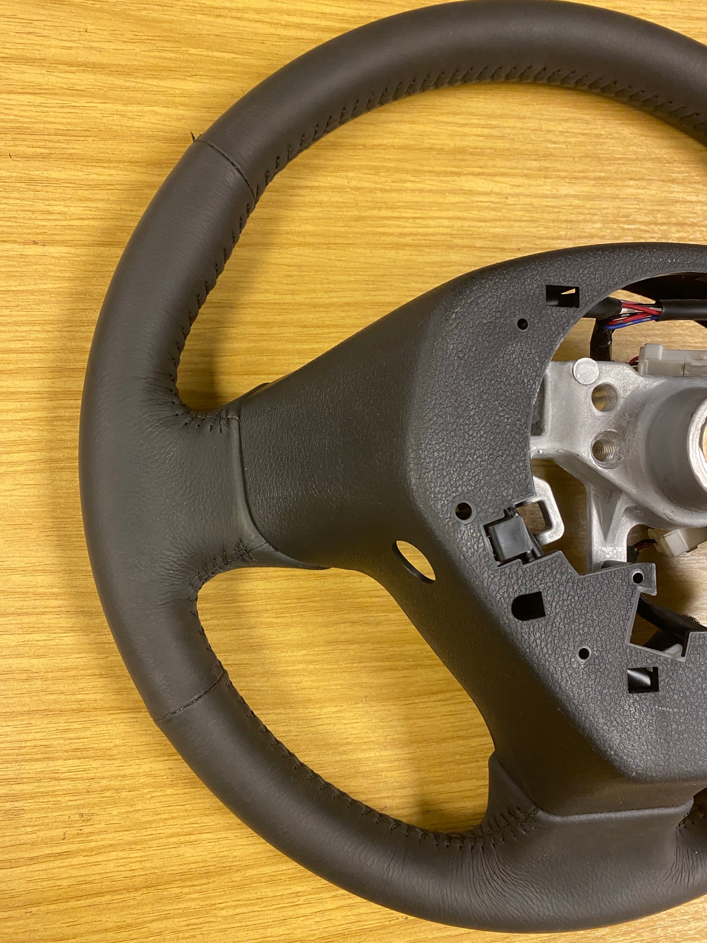 Subaru Impreza Hatchback GR GH G3 2.0D AWD Steering Wheel 07-14