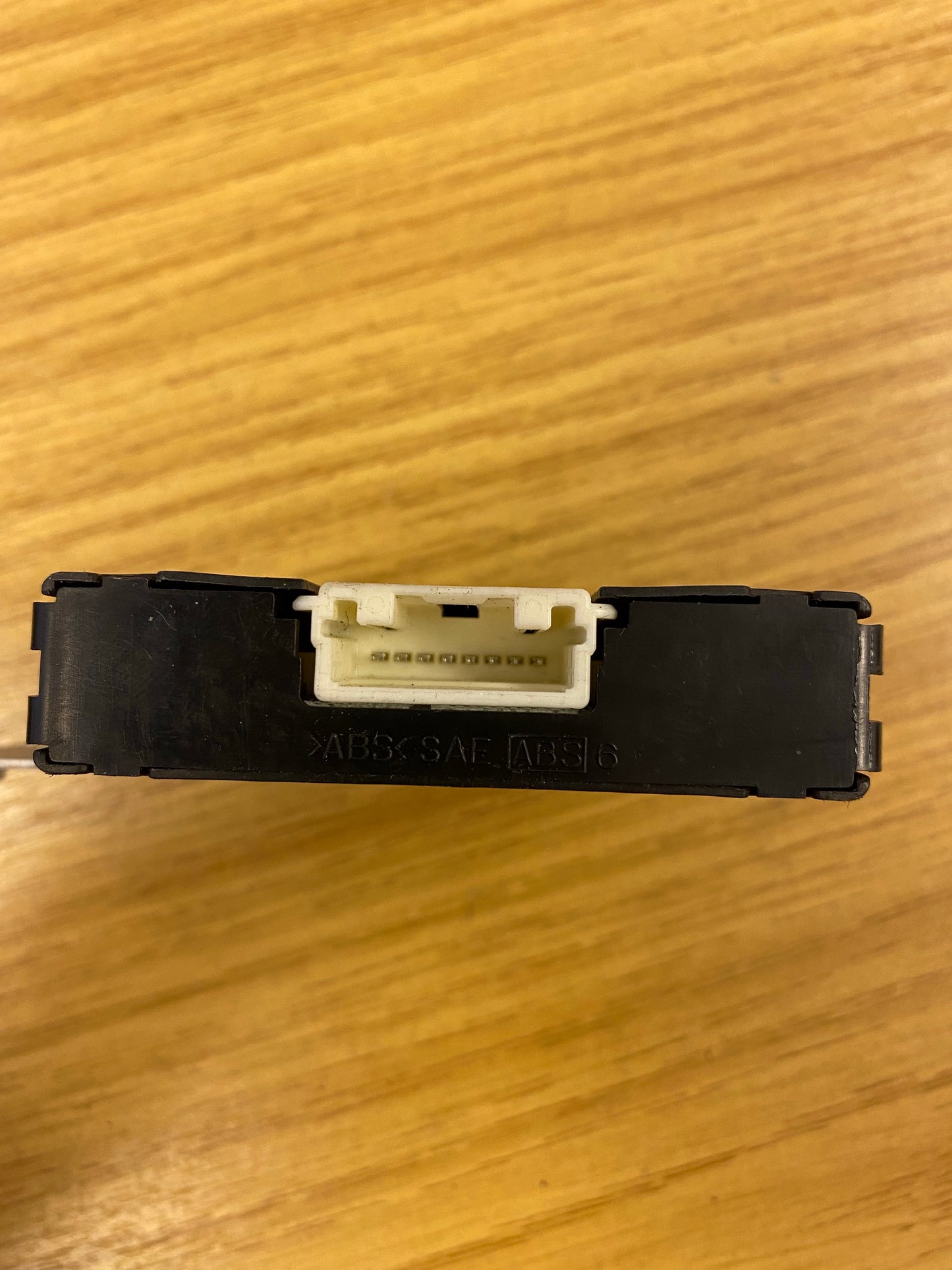 Subaru Forester Impreza Outback Keyless Entry Control Module Assy 88255FG010