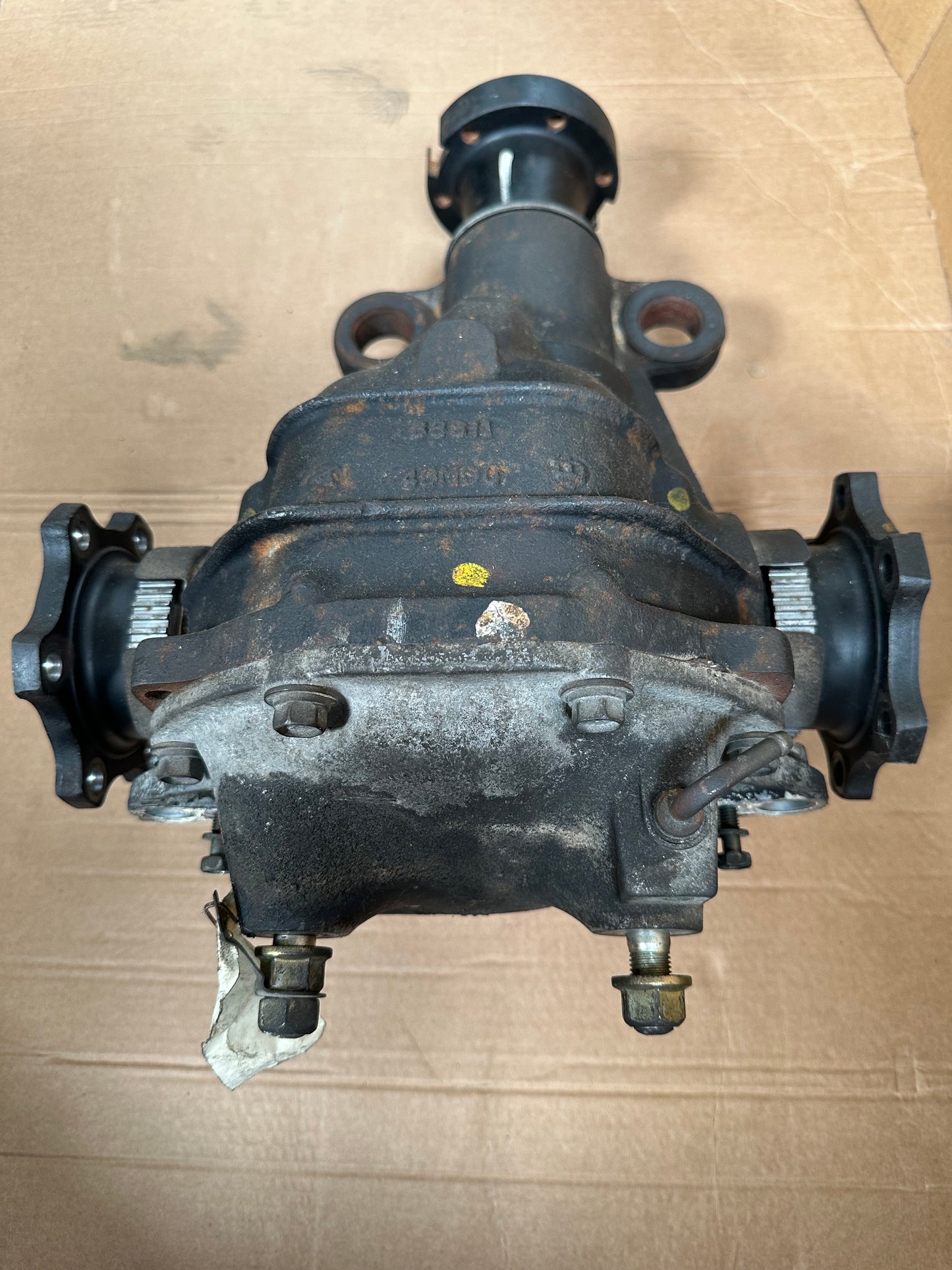 Nissan Skyline GTR R33 NON V-Spec Rear Differential Diff 4.11 Ratio 34,000 Miles