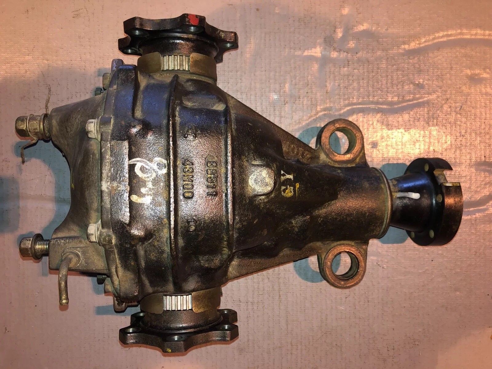 Skyline Gt R R34 Rear Differential Nissan Skyline GTR R34 NON V-Spec Rear Differential Rear Diff 3.54 Rat ...