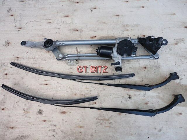 NEW Subaru Legacy Outback 2010 - 2013 LHD Front Windscreen Wipers & Motor