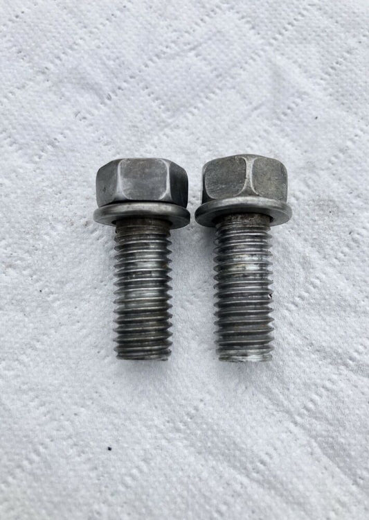 2x Nissan Skyline GTR R32 R33 R34 Clutch Slave Cylinder Bolts UK PARTS