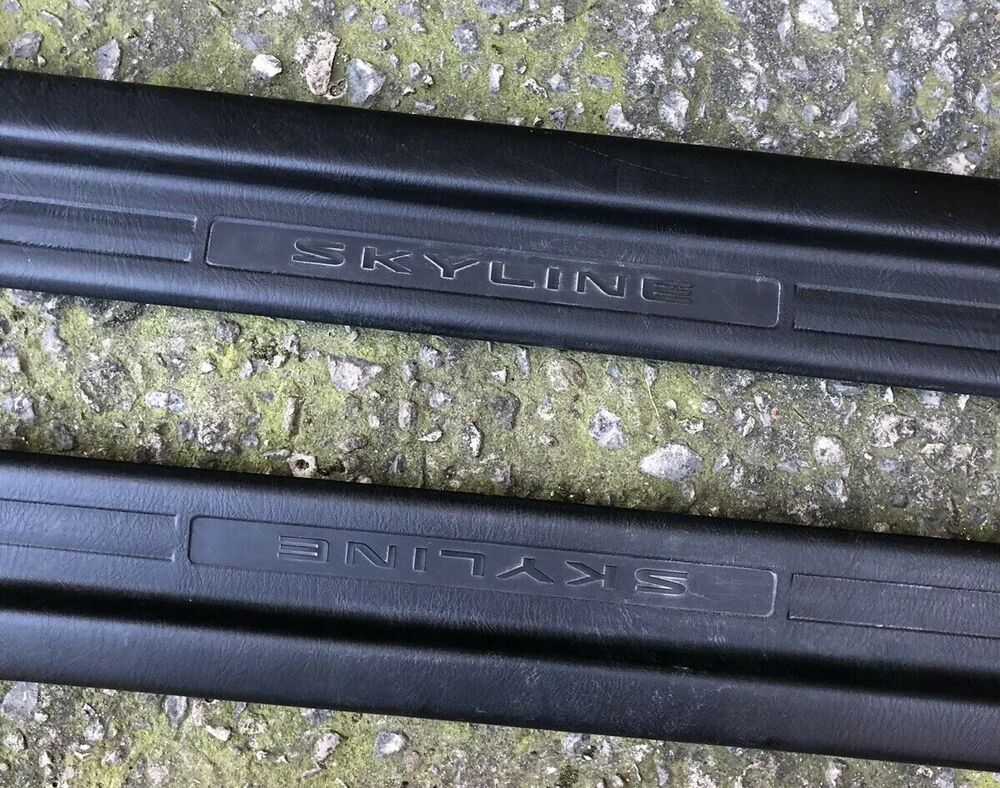 Nissan Skyline GT-T R34 Door Kick Plates Sills Cover Covers Trim Trims & Clips