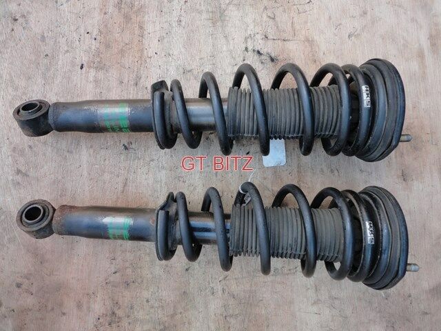 Nissan Skyline GTR R32 Front KYB Gear Climb Shock Absorbers HKS Loweri ...