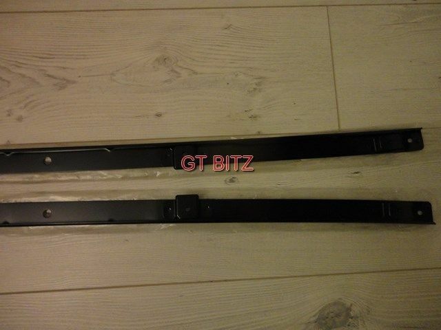 2x NEW Nissan Skyline GTR R34 Front Wing Fender Retainer Support Bar Spacers