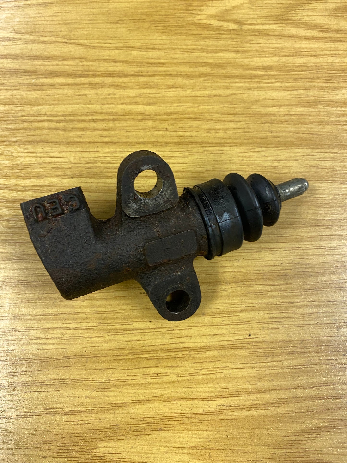 Nissan OEM 30620-12U0A Clutch Slave Cylinder – RB26DETT Pull Type – R32 R33 R34