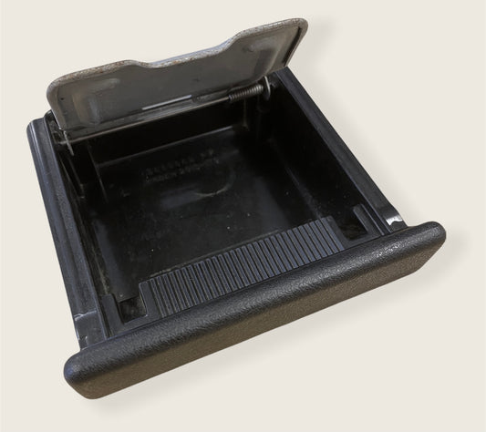 Mitsubishi Evo 4 Evo 5 Evo 6 IV V VI Centre Console Dash Ashtray Ash Tray Assy (1)