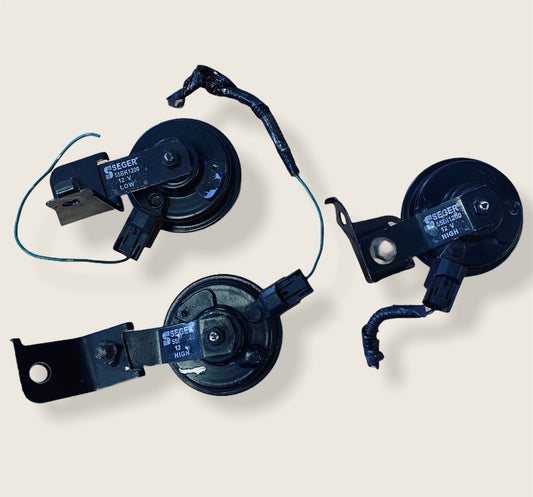 Set of 3 Genuine Honda Civic Triple Horn Horns Set Assembly UK Bracket Plugs 06-10