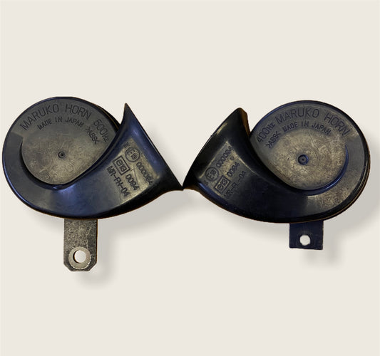 Subaru Impreza STI Ver 9 Hawkeye 400hz Maruko Horns Horn Pair Bracket 05-06